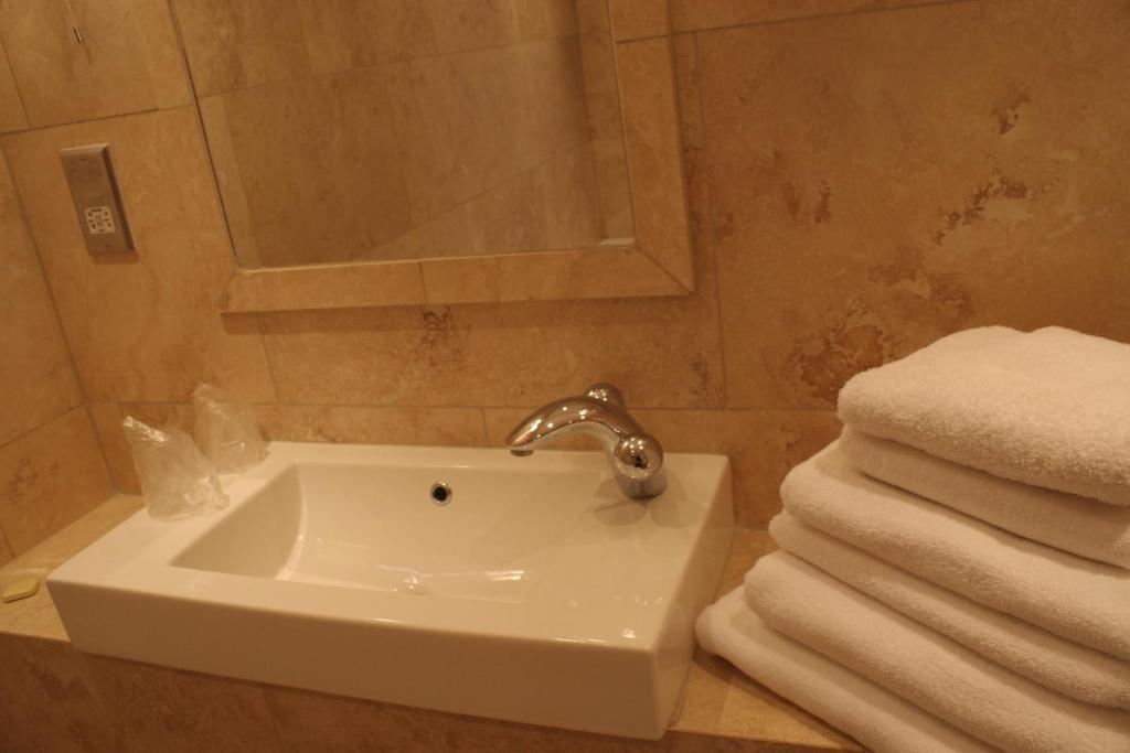 Sir William Fox Town House Hotel Саут-Шилдс Номер фото